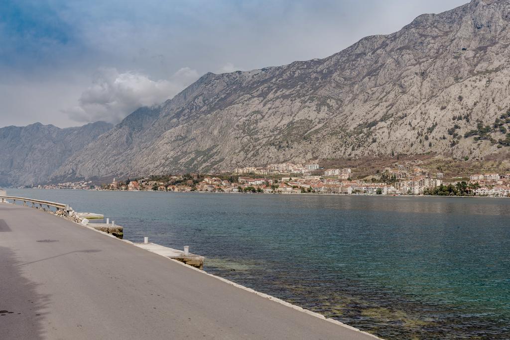 Sea Holiday Muo With Sea And City View Kotor Luaran gambar